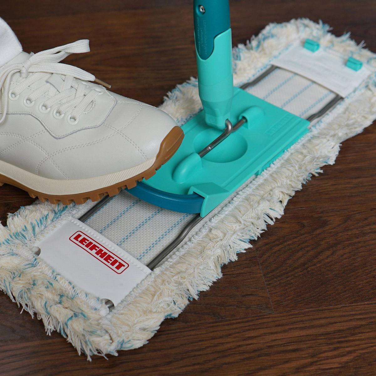 4 Швабра с телескопической ручкой Leifheit Hausrein Profi фото 5